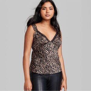 Sleeveless wild fable animal print lace tank top